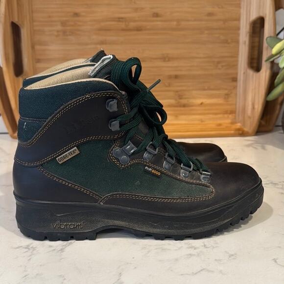 LL BEAN Cresta Air 8000 size  8 Gore-Tex Hiking Trail Boots Vibram Made Italy - Picture 1 of 9